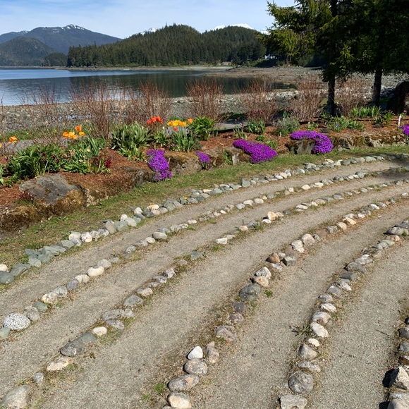 Meet your Posher, Larry - Picture 3 of 4